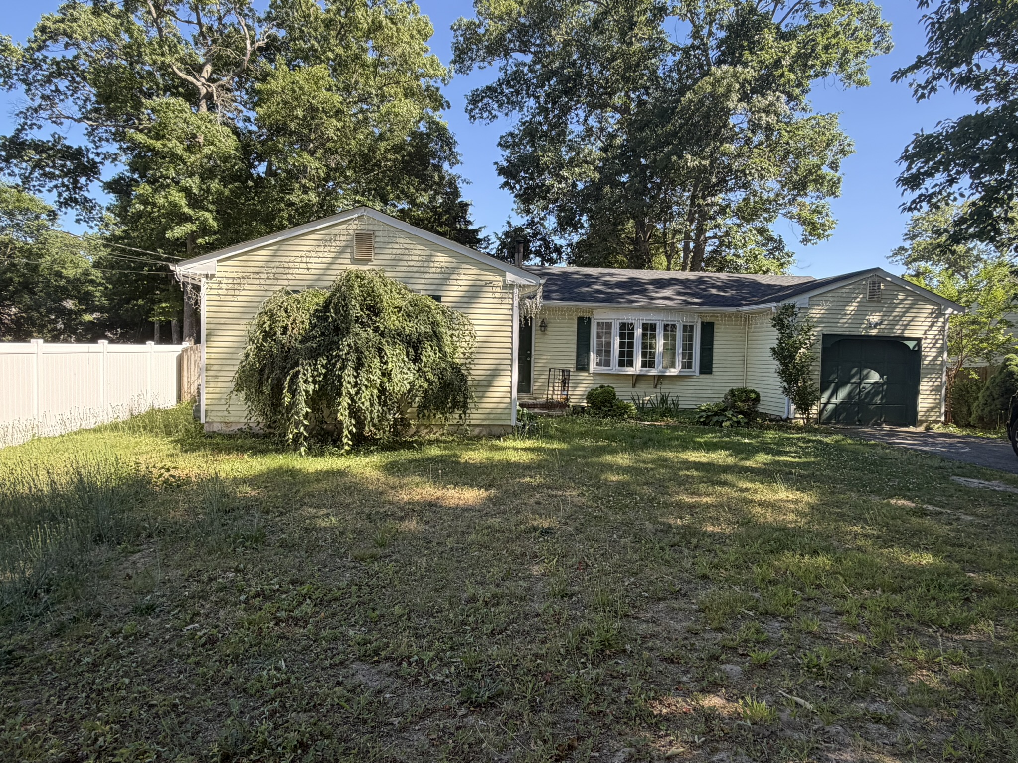 2556 Woodland Road