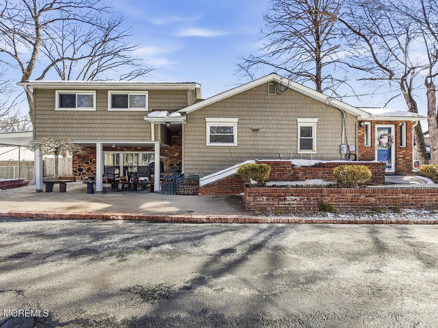 19 bertan ave